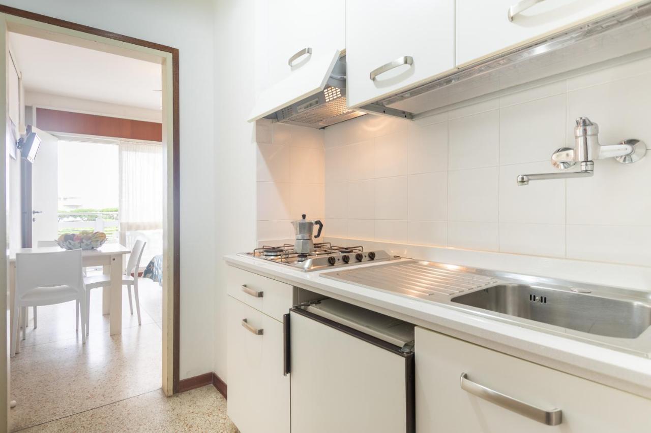 Yachting Residence Lignano Sabbiadoro Eksteriør billede