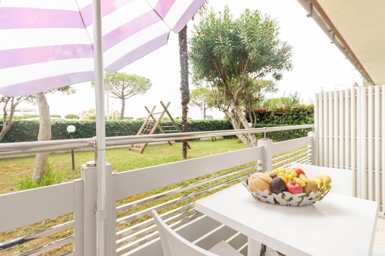 Yachting Residence Lignano Sabbiadoro Eksteriør billede