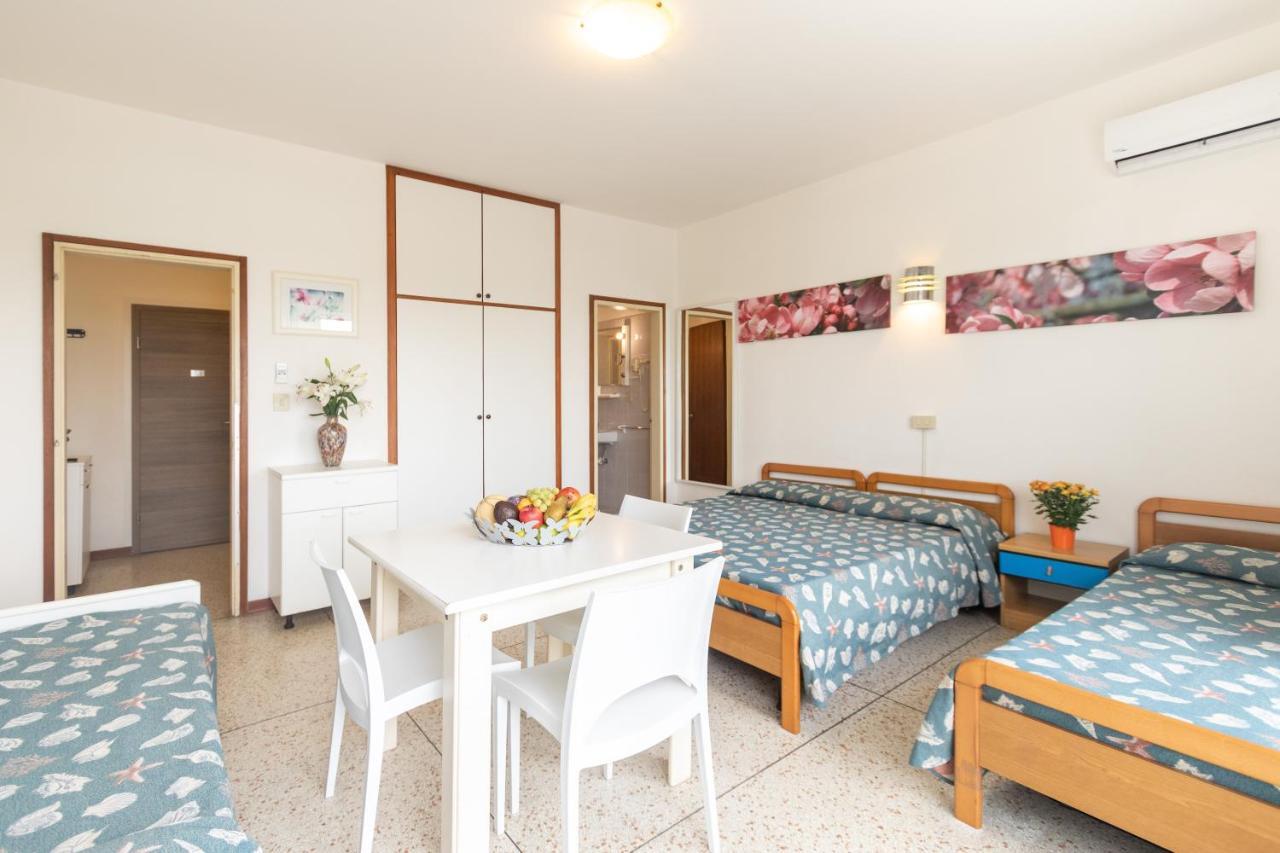 Yachting Residence Lignano Sabbiadoro Eksteriør billede